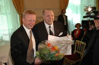 &Uuml;berreichung durch Staatssekret&auml;r Franz Morak